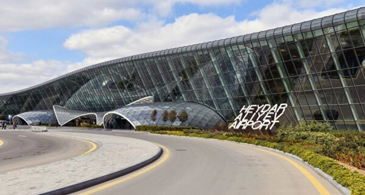 Международный аэропорт Гейдар Алиев продолжает работать в штатном режиме