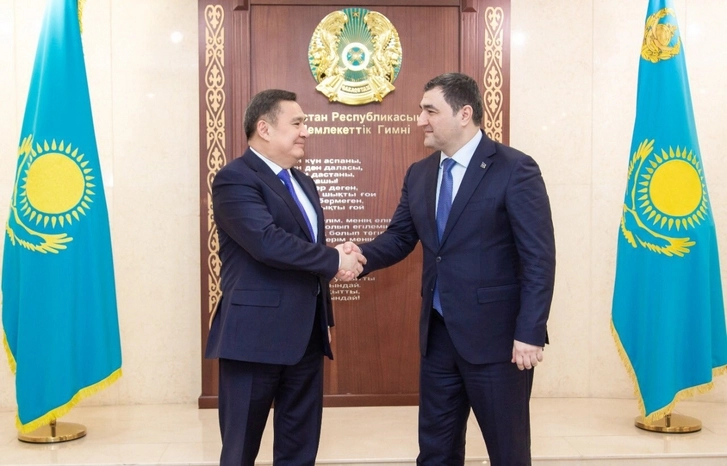 Посол Азербайджана встретился с министром внутренних дел Казахстана - ФОТО