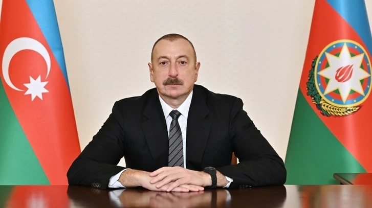 Ильхам Алиев утвердил Положение о юбилейной медали, учрежденной в связи со 100-летием Верховного суда