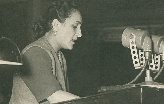 Сегодня исполняется 97 лет со дня рождения поэтессы Медины Гюльгюн
