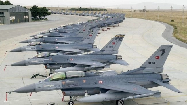 В США назвали условие продажи Турции истребителей F-16