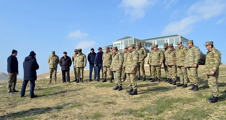 В азербайджанской армии проводится учебный курс с участием британских специалистов - ФОТО