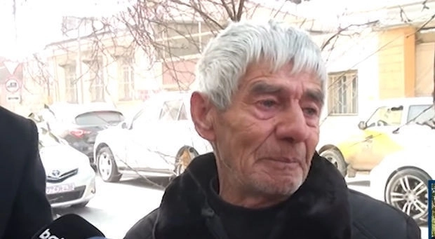 Родственники погибшего при нападении на посольство Орхана Аскерова со скорбью рассыказывают о нем - ВИДЕО
