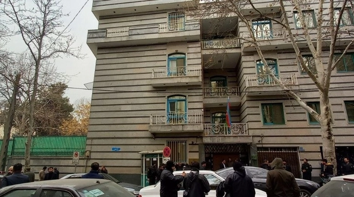 Протестующие в Иране обвиняют КСИР в нападении на посольство Азербайджана - ISW