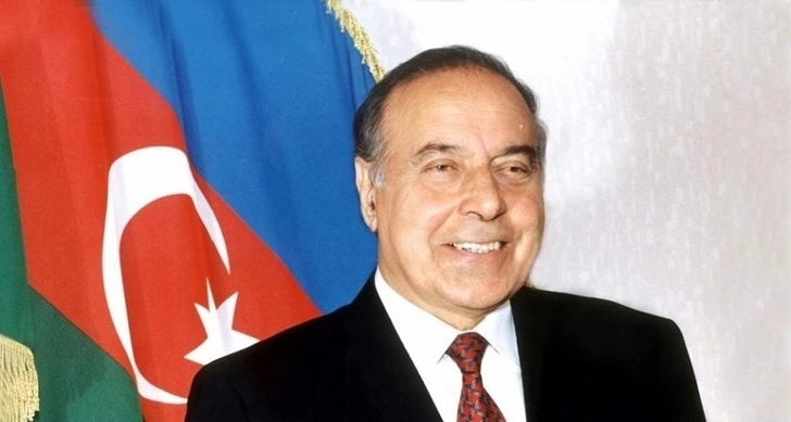 В Азербайджане будет учреждена юбилейная медаль «Гейдар Алиев-100»