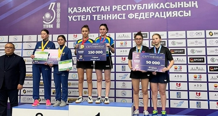 Азербайджанские теннисистки завоевали золотую медаль на турнире в Казахстане