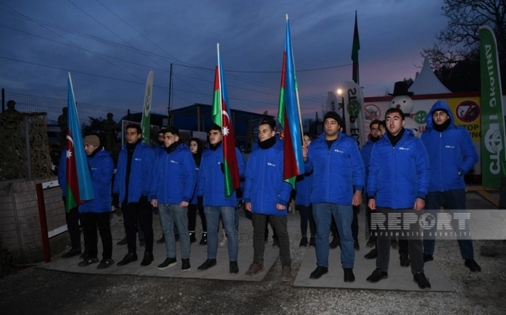 Активисты на дороге Ханкенди-Лачын призывают мировое сообщество встать на защиту экологии - ФОТО