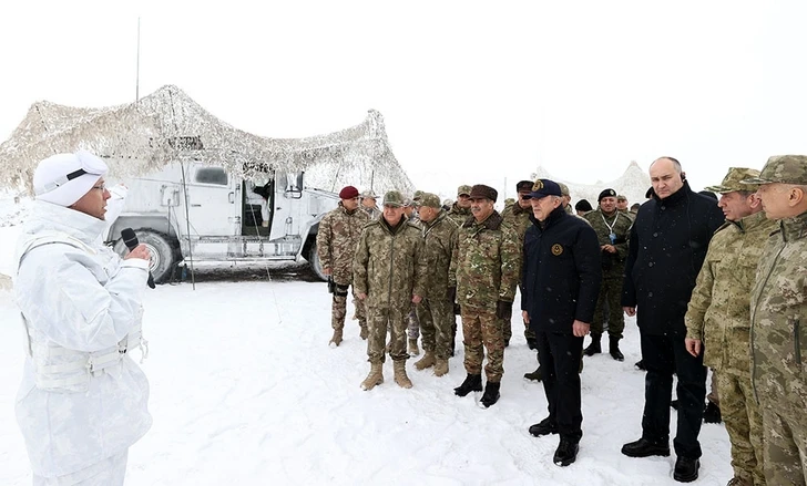 Министр обороны Азербайджана понаблюдал за «Зимними учениями – 2023» - ФОТО