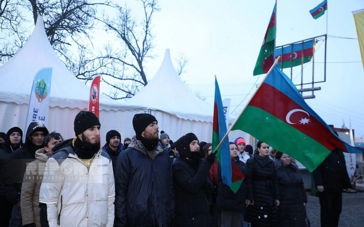 Акция азербайджанских экоактивистов на дороге Лачын - Ханкенди продолжается 54 день