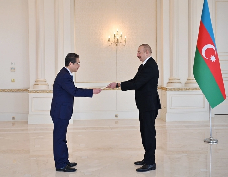 Ильхам Алиев принял верительные грамоты посла Вьетнама - ОБНОВЛЕНО