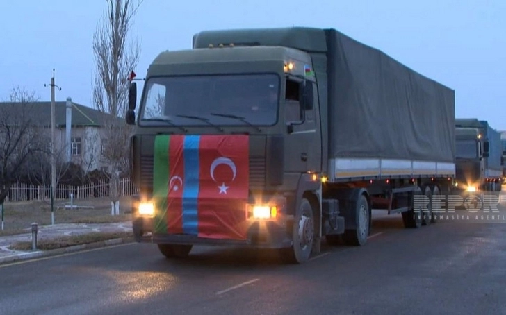 Из Нахчывана в Турцию отправлено 12 грузовиков с гумпомощью - ФОТО