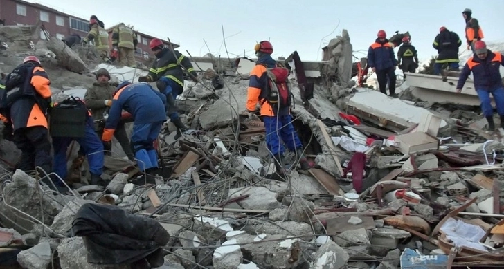 Спустя 100 часов после землетрясения в Турции, живыми обнаружены еще девять человек