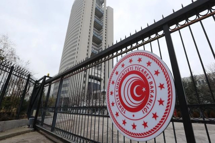 Оштрафованы компании, поднявшие цены после землетрясения в Турции