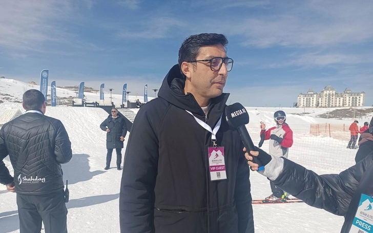 Фарид Гаибов: Мы работаем над тем, чтобы открыть в Баку ледовый каток