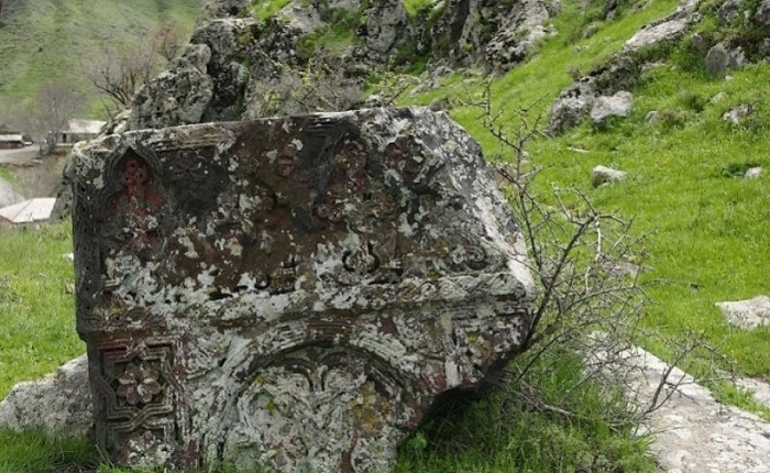 В селе Бжни обнаружены развалины мечети - ФОТО