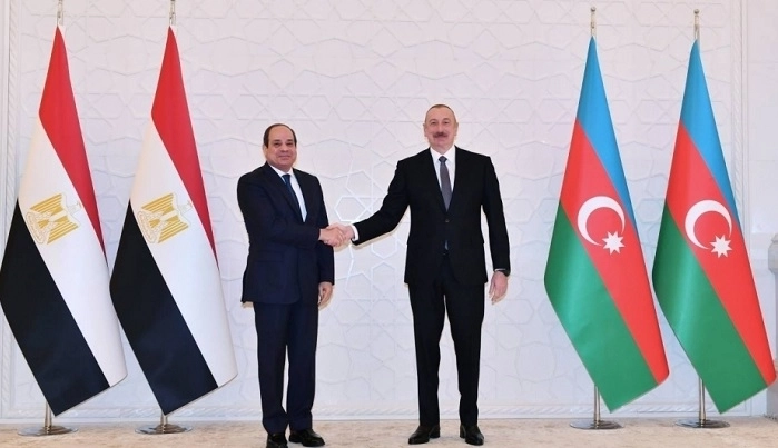 Президент Арабской Республики Египет Абдулфаттах Ас-Сиси позвонил Ильхаму Алиеву