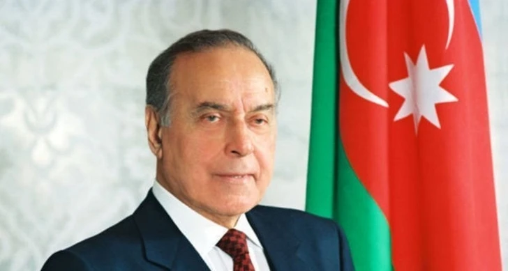 Государственное телевидение Узбекистана представило программу, посвященную Гейдару Алиеву - ФОТО