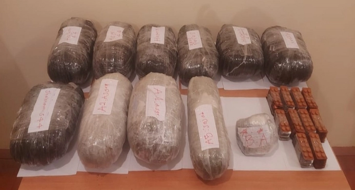 Предотвращена попытка ввоза из Ирана в Азербайджан 11 кг наркотиков - ФОТО
