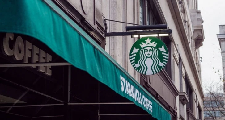 Starbucks укрепила лидерство в рейтинге самых дорогих ресторанных брендов мира
