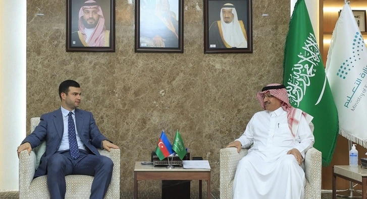 Орхан Мамедов встретился с министром образования, председателем правления Банка МСБ Саудовской Аравии - ФОТО