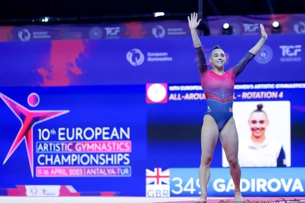 Британская гимнастка азербайджанского происхождения завоевала три золотые медали на чемпионате Европы
