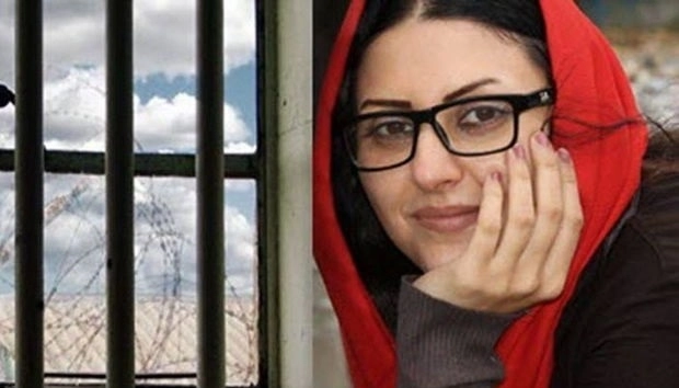 Известную в Иране активистку приговорили к суровому тюремному заключению - ФОТО