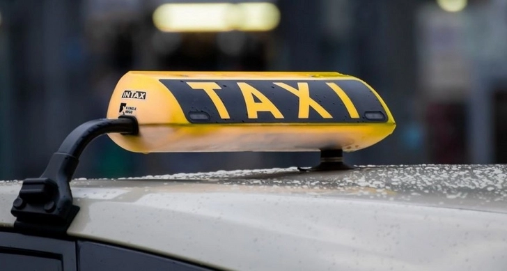 В Баку выросли цены на такси