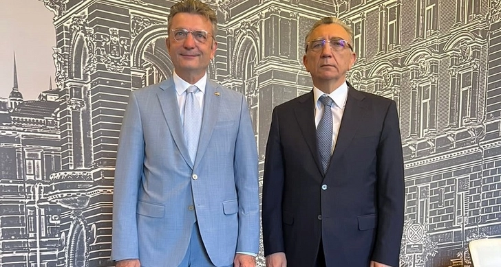 Посол Германии в Азербайджане встретился с главой ИВ Баку - ФОТО