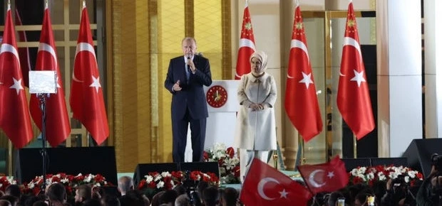 Эмине Эрдоган поблагодарила избирателей - ФОТО