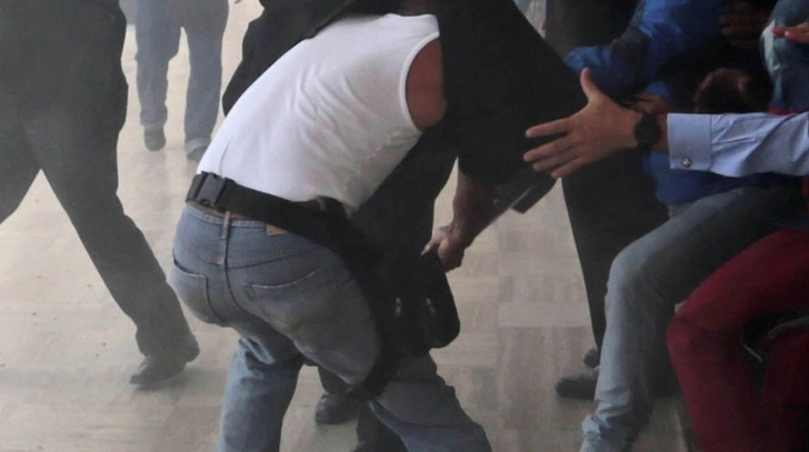 Массовая драка в Баку: три человека получили ножевые ранения