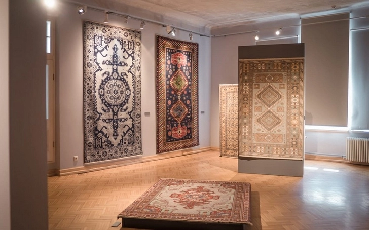 В Латвии впервые открылась выставка азербайджанских ковров - ФОТО