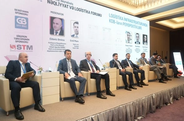 В Баку состоялся 1-й Каспийский международный транспортно-логистический форум - ФОТО