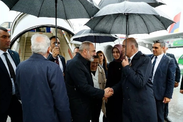 Премьер-министр Армении находится с визитом в Турции - ВИДЕО