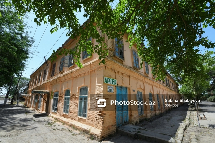 Первая аптека, созданная в Азербайджане 173 года назад - ФОТОРЕПОРТАЖ