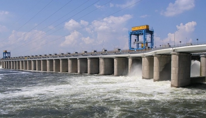 В Украине подорвана плотина Каховской ГЭС - ВИДЕО