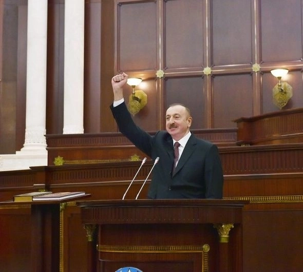 Ильхам Алиев принял присягу – ОБНОВЛЕНО + ВИДЕО
