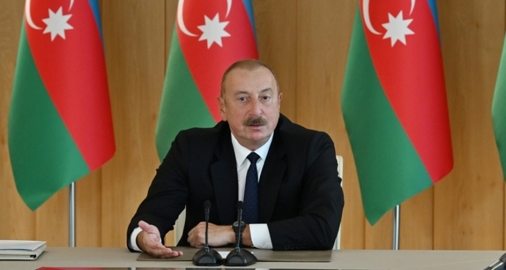 Президент Ильхам Алиев: Курс маната стабилен уже шесть лет