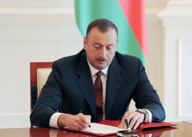 Ильхам Алиев подписал распоряжение в связи с министрами