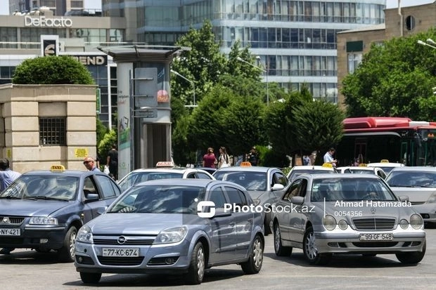 В Азербайджане повысили штраф для водителей автомобилей с нестандартными номерами? - ФОТО