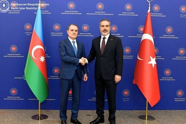 Джейхун Байрамов поздравил турецкого коллегу - ФОТО