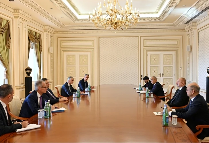 Ильхам Алиев принял генерального исполнительного директора Total Energies