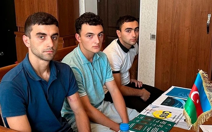 Сотрудники МККК навестили задержанных на границе армянских футболистов