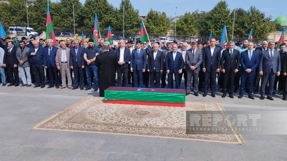 Media.az - Новости Азербайджана - Состоялись похороны Эльмара Мамедова, пропавшего без вести во время I Карабахской войны - ОБНОВЛЕНО/ФОТО