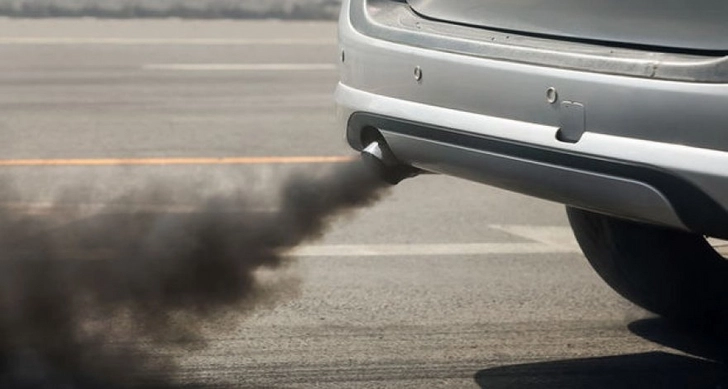 Более половины случаев загрязнения воздуха в Азербайджане вызвано транспортом