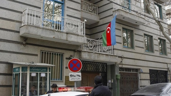 Тегеран и Баку планируют обсудить возобновление работы посольства Азербайджана в ИРИ