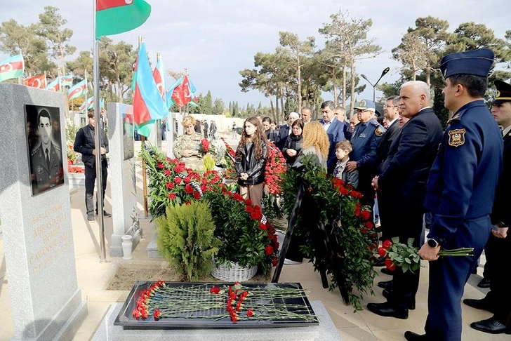 В Азербайджане почтили память шехидов Отечественной войны - ФОТО/ВИДЕО
