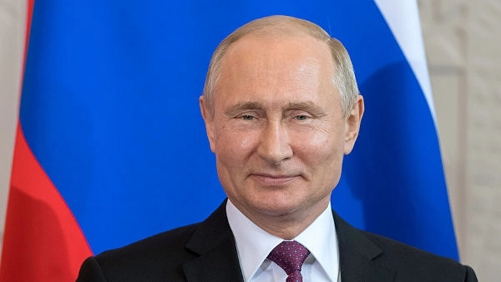 Пока да! Президент России ответил на вопрос, является ли он Путиным - ВИДЕО
