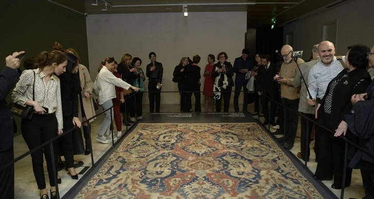 В Музее ковра прошла презентация карабахского ковра XVII – ФОТО