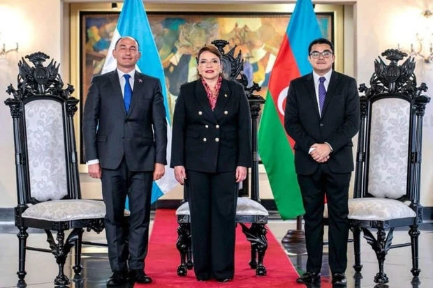 Президент Гондураса приняла верительные грамоты посла Азербайджана - ФОТО