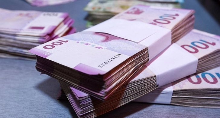 В Азербайджане за последний год денежная база увеличилась на 1,6 млрд. манатов